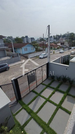 Imagem Casa com 2 Quartos à Venda, 107 m² em Bom Retiro - Joinville