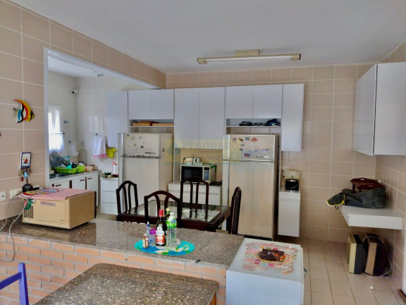 Imagem Sobrado com 3 Quartos à Venda, em Martim De Sá - Caraguatatuba Imagem Sobrado com 3 Quartos à Venda, em Martim De Sá - Caraguatatuba