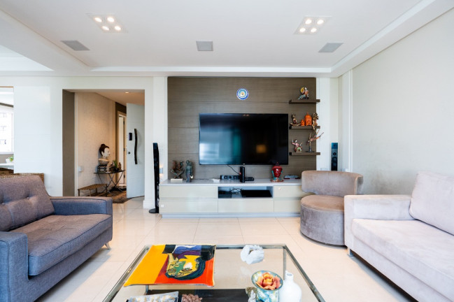 Imagem Apartamento com 4 Quartos à Venda, 215 m² em Aclimação - São Paulo Imagem Apartamento com 4 Quartos à Venda, 215 m² em Aclimação - São Paulo