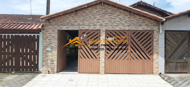 Imagem Casa com 2 Quartos à Venda, 138 m² em Balneário Samas - Mongaguá Imagem Casa com 2 Quartos à Venda, 138 m² em Balneário Samas - Mongaguá