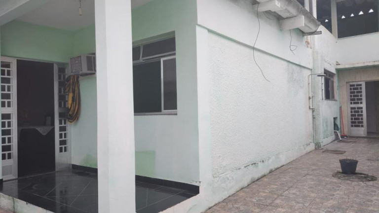 Imagem Imóvel com 3 Quartos à Venda, 75 m² em Campo Grande - Rio De Janeiro Imagem Imóvel com 3 Quartos à Venda, 75 m² em Campo Grande - Rio De Janeiro