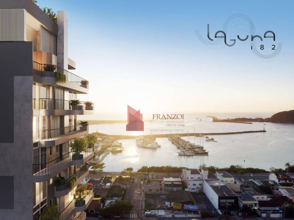 Apartamento com 3 Quartos à Venda, 122 m² em Fazenda - Itajaí