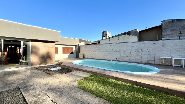 Imagem Casa com 3 Quartos à Venda, 106 m² em Niterói - Canoas Imagem Casa com 3 Quartos à Venda, 106 m² em Niterói - Canoas