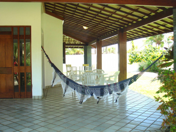 Imagem Casa com 4 Quartos à Venda, 313 m² em Guarajuba (monte Gordo) - Camaçari Imagem Casa com 4 Quartos à Venda, 313 m² em Guarajuba (monte Gordo) - Camaçari