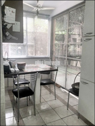 Imagem Casa com 4 Quartos à Venda, 400 m² em Alto De Pinheiros - São Paulo Imagem Casa com 4 Quartos à Venda, 400 m² em Alto De Pinheiros - São Paulo