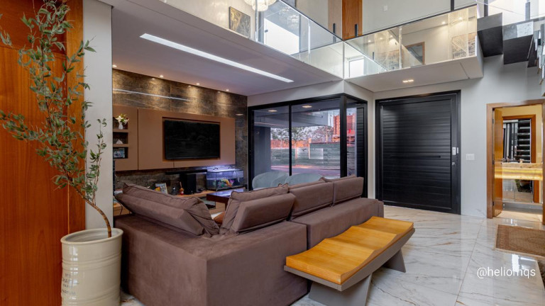 Imagem Sobrado com 3 Quartos à Venda, 307 m² em Residencial Alphaville Iii - Campo Grande