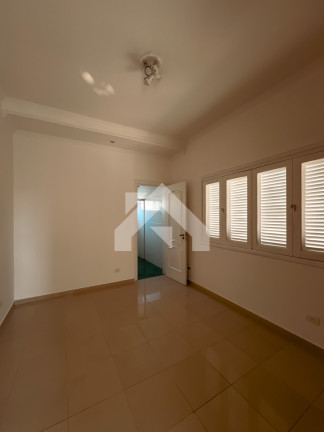 Imagem Casa com 4 Quartos à Venda, 500 m² em Alphaville - Santana De Parnaíba Imagem Casa com 4 Quartos à Venda, 500 m² em Alphaville - Santana De Parnaíba