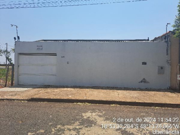Casa com 2 Quartos à Venda, 250 m² em Jardim Ipanema - Uberlandia