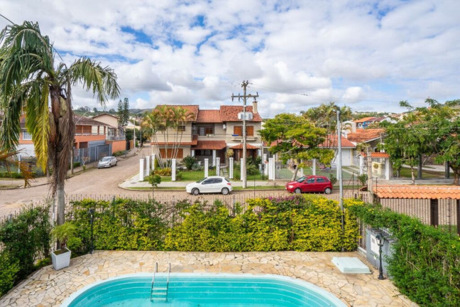 Imagem Casa com 4 Quartos à Venda, 285 m² em Espírito Santo - Porto Alegre