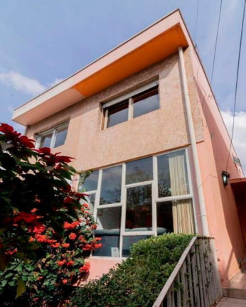 Imagem Sobrado com 3 Quartos à Venda, em Moema - São Paulo Imagem Sobrado com 3 Quartos à Venda, em Moema - São Paulo