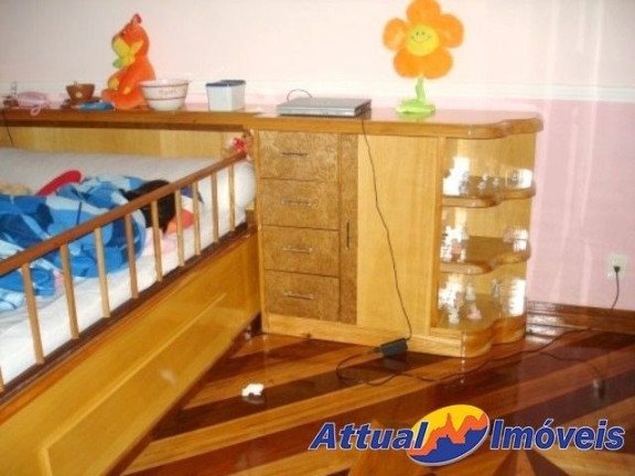 Imagem Casa com 5 Quartos à Venda, 600 m² em Quebra Frascos - Teresópolis Imagem Casa com 5 Quartos à Venda, 600 m² em Quebra Frascos - Teresópolis