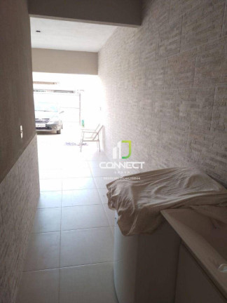 Imagem Casa com 2 Quartos à Venda, 130 m² em Espinheiros - Itajaí