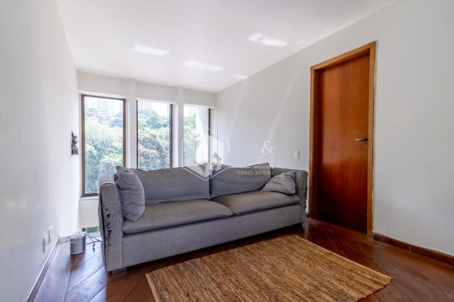 Imagem Imóvel com 3 Quartos à Venda, 245 m² em Vila Suzana - São Paulo Imagem Imóvel com 3 Quartos à Venda, 245 m² em Vila Suzana - São Paulo