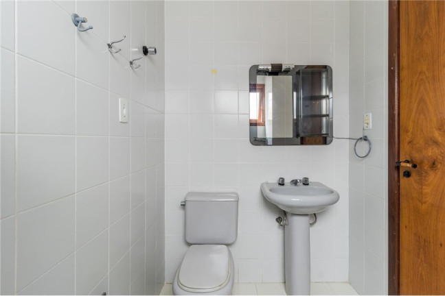 Imagem Imóvel com 2 Quartos à Venda, 58 m² em Jardim Lindóia - Porto Alegre Imagem Imóvel com 2 Quartos à Venda, 58 m² em Jardim Lindóia - Porto Alegre