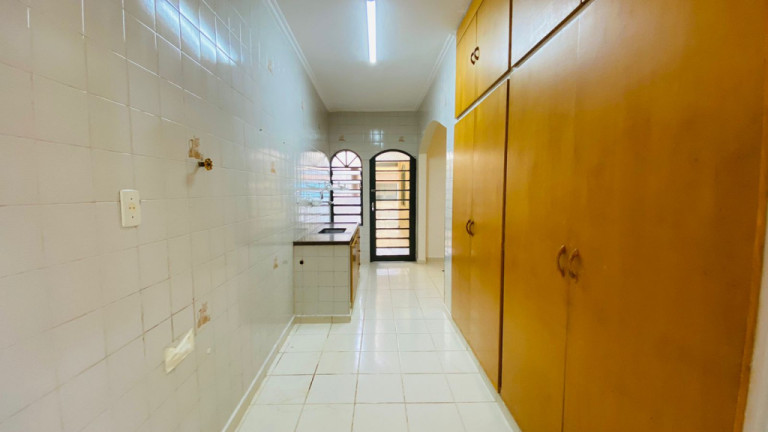 Imagem Casa com 4 Quartos à Venda, 162 m² em Jardim São José - Ribeirão Preto Imagem Casa com 4 Quartos à Venda, 162 m² em Jardim São José - Ribeirão Preto