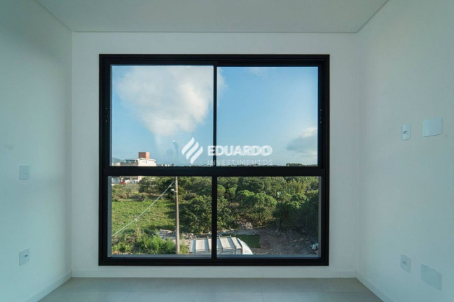 Imagem Apartamento com 2 Quartos à Venda, 77 m² em Mariscal - Bombinhas