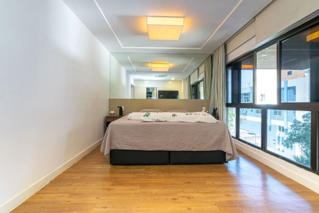 Imagem Apartamento com 3 Quartos à Venda, 304 m² em Barra Da Tijuca - Rio De Janeiro Imagem Apartamento com 3 Quartos à Venda, 304 m² em Barra Da Tijuca - Rio De Janeiro