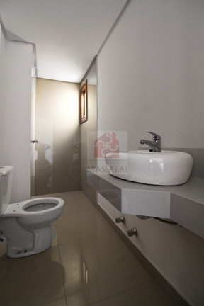 Imagem Casa com 3 Quartos à Venda, 240 m² em Vila Nova - Porto Alegre Imagem Casa com 3 Quartos à Venda, 240 m² em Vila Nova - Porto Alegre