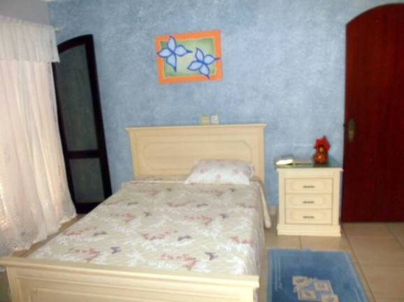 Imagem Casa com 5 Quartos à Venda, em Bougainvillee 1 - Peruíbe Imagem Casa com 5 Quartos à Venda, em Bougainvillee 1 - Peruíbe