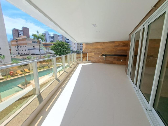 Imagem Apartamento com 4 Quartos à Venda, 231 m² em 
     Meireles
     - 
     Fortaleza
    