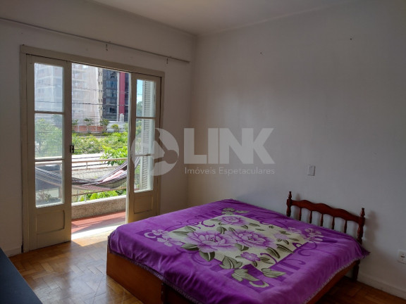 Imagem Apartamento com 3 Quartos à Venda, 75 m² em Higienópolis - Porto Alegre Imagem Apartamento com 3 Quartos à Venda, 75 m² em Higienópolis - Porto Alegre