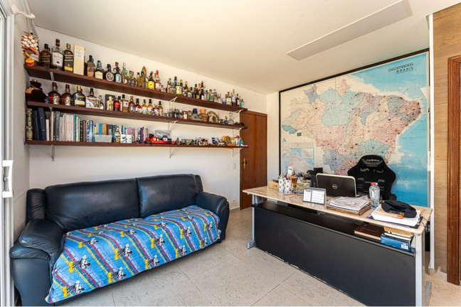 Imagem Casa com 6 Quartos à Venda, 708 m² em Granja Viana - Cotia Imagem Casa com 6 Quartos à Venda, 708 m² em Granja Viana - Cotia