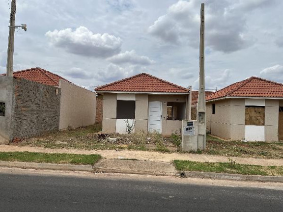 Casa com 2 Quartos à Venda, 200 m² em Araraquara