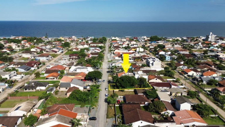 Terreno à Venda, 360 m² em Barra Do Sai - Itapoá