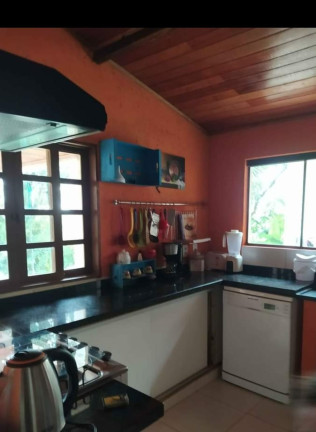 Imagem Casa com 3 Quartos à Venda, 250 m² em Macacu - Garopaba Imagem Casa com 3 Quartos à Venda, 250 m² em Macacu - Garopaba