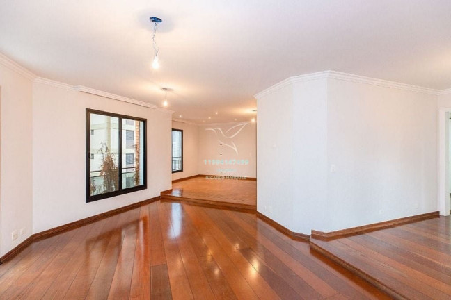 Imagem Apartamento com 3 Quartos à Venda, 205 m² em Itaim Bibi - São Paulo