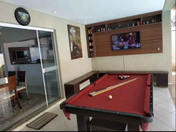 Imagem Casa com 4 Quartos à Venda, 250 m² em Piracangaguá - Taubaté Imagem Casa com 4 Quartos à Venda, 250 m² em Piracangaguá - Taubaté