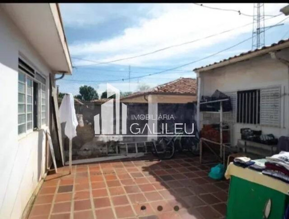 Imagem Casa com 2 Quartos à Venda, 184 m² em São Bernardo - Campinas Imagem Casa com 2 Quartos à Venda, 184 m² em São Bernardo - Campinas