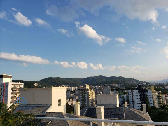 Imagem Cobertura com 3 Quartos à Venda, 227 m² em Itacorubi - Florianópolis Imagem Cobertura com 3 Quartos à Venda, 227 m² em Itacorubi - Florianópolis