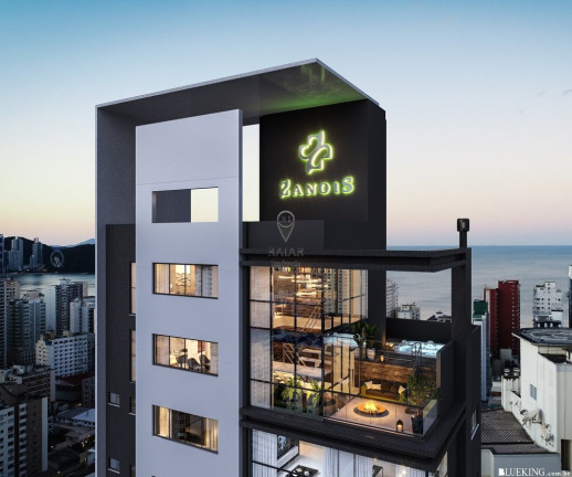 Imagem Cobertura com 3 Quartos à Venda,  em Centro - Balneário Camboriú