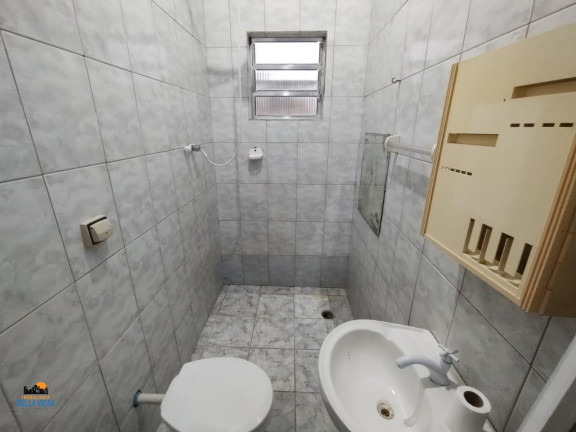 Imagem Sobrado com 1 Quarto à Venda, 250 m² em Nova Mirim - Praia Grande Imagem Sobrado com 1 Quarto à Venda, 250 m² em Nova Mirim - Praia Grande