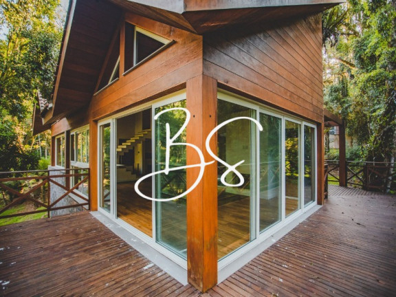Imagem Casa com 4 Quartos à Venda, 1.241 m² em Centro - Gramado Imagem Casa com 4 Quartos à Venda, 1.241 m² em Centro - Gramado