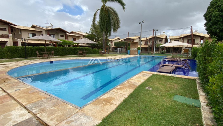 Imagem Casa com 4 Quartos à Venda, 185 m² em Cidade Dos Funcionários - Fortaleza Imagem Casa com 4 Quartos à Venda, 185 m² em Cidade Dos Funcionários - Fortaleza