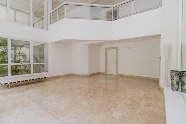 Imagem Apartamento com 3 Quartos à Venda, 184 m² em Real Parque - São Paulo Imagem Apartamento com 3 Quartos à Venda, 184 m² em Real Parque - São Paulo