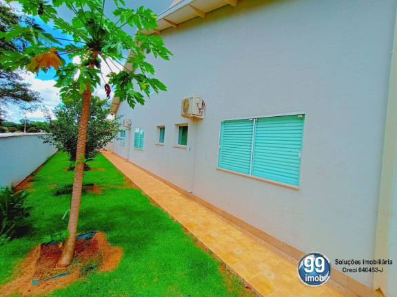 Imagem Casa com 3 Quartos à Venda, 1.350 m² em Ninho Verde Ii - Pardinho Imagem Casa com 3 Quartos à Venda, 1.350 m² em Ninho Verde Ii - Pardinho