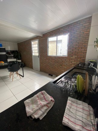 Imagem Casa com 2 Quartos à Venda, em Costa E Silva - Porto Alegre Imagem Casa com 2 Quartos à Venda, em Costa E Silva - Porto Alegre