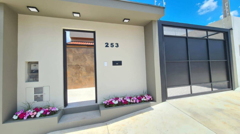 Imagem Casa com 3 Quartos à Venda, 181 m² em Parque Residencial Primavera - Botucatu Imagem Casa com 3 Quartos à Venda, 181 m² em Parque Residencial Primavera - Botucatu