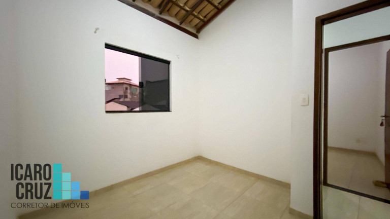 Imagem Casa com 5 Quartos à Venda, 309 m² em Itapuã - Salvador