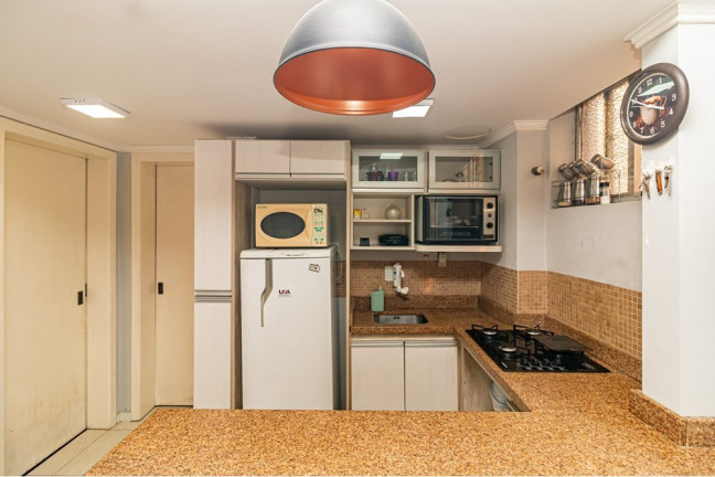 Imagem Apartamento com 2 Quartos à Venda, 41 m² em Menino Deus - Porto Alegre Imagem Apartamento com 2 Quartos à Venda, 41 m² em Menino Deus - Porto Alegre