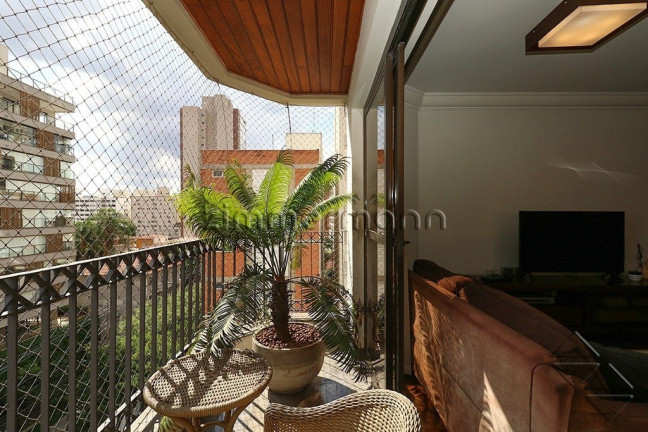 Imagem Apartamento com 4 Quartos à Venda, 264 m² em Sumare - Sao Paulo Imagem Apartamento com 4 Quartos à Venda, 264 m² em Sumare - Sao Paulo