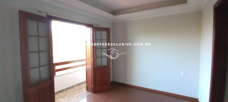 Imagem Casa com 3 Quartos à Venda, 276 m² em Jardim Salessi - Itatiba Imagem Casa com 3 Quartos à Venda, 276 m² em Jardim Salessi - Itatiba