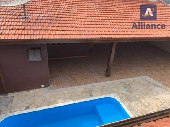 Imagem Casa com 3 Quartos à Venda ou Locação, 270 m² em Centro - Louveira