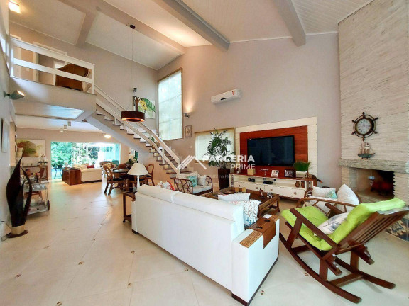 Imagem Casa com 5 Quartos à Venda, 297 m² em Riviera Módulo 20 - Bertioga Imagem Casa com 5 Quartos à Venda, 297 m² em Riviera Módulo 20 - Bertioga
