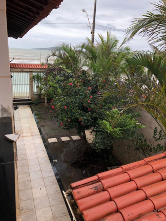 Imagem Casa com 6 Quartos à Venda, 320 m² em Santa Mônica - Guarapari Imagem Casa com 6 Quartos à Venda, 320 m² em Santa Mônica - Guarapari