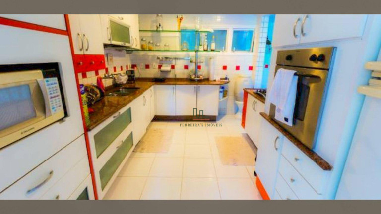 Imagem Casa com 3 Quartos à Venda, 250 m² em Piratininga - Niterói Imagem Casa com 3 Quartos à Venda, 250 m² em Piratininga - Niterói
