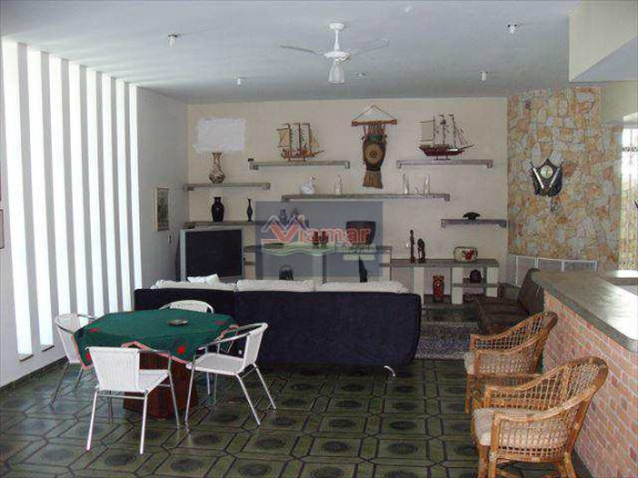 Imagem Casa com 6 Quartos à Venda ou Temporada, 350 m² em Enseada - Guarujá Imagem Casa com 6 Quartos à Venda ou Temporada, 350 m² em Enseada - Guarujá